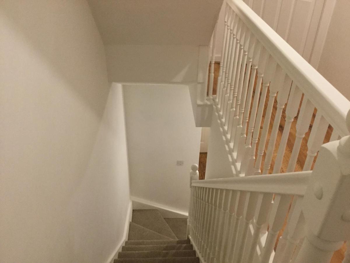 Apartamento Quiet Residential Area Within Easy Reach Of Town Mánchester Exterior foto